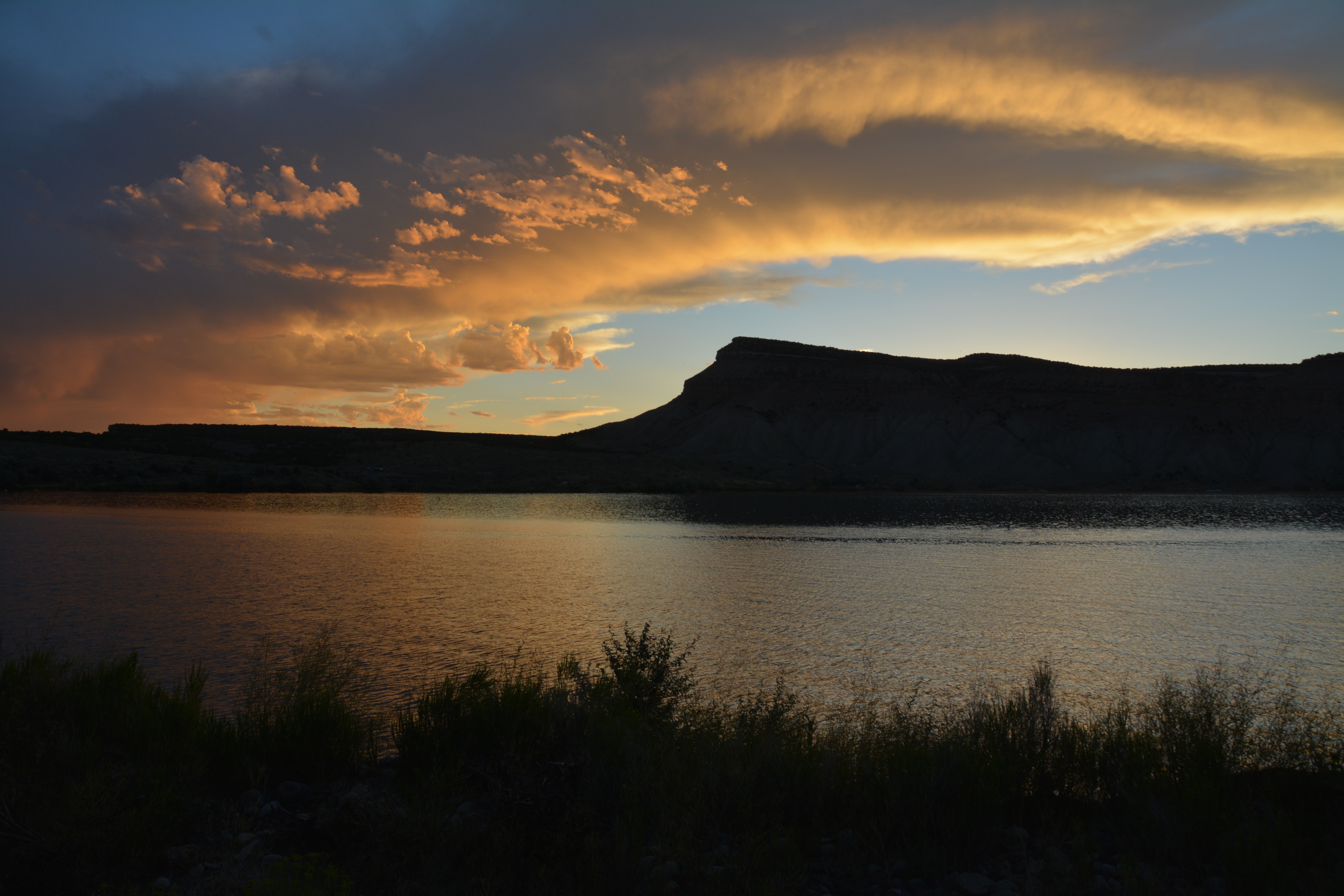 Kenney Reservoir at Dusk during the Summer